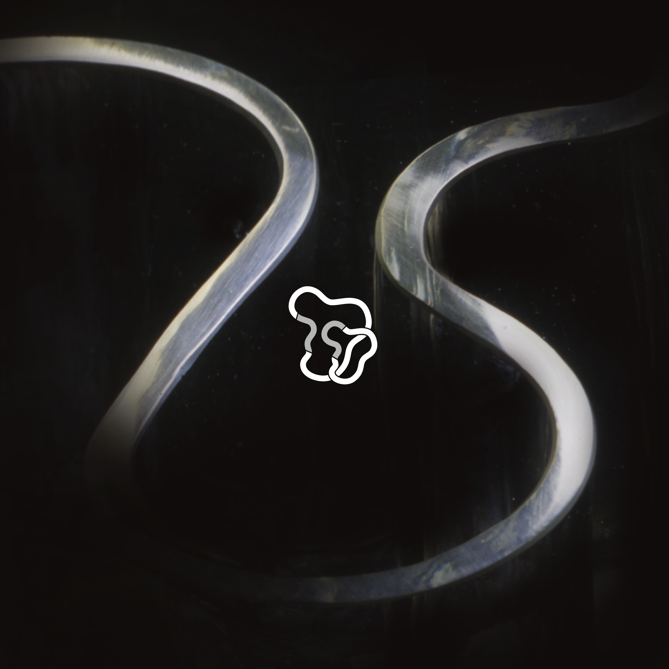 s75